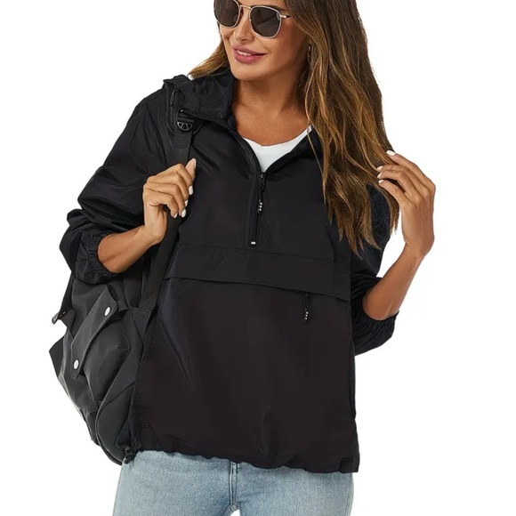 NWT Women’s Black Hooded Windbreaker Jacket - Picture 2 of 8